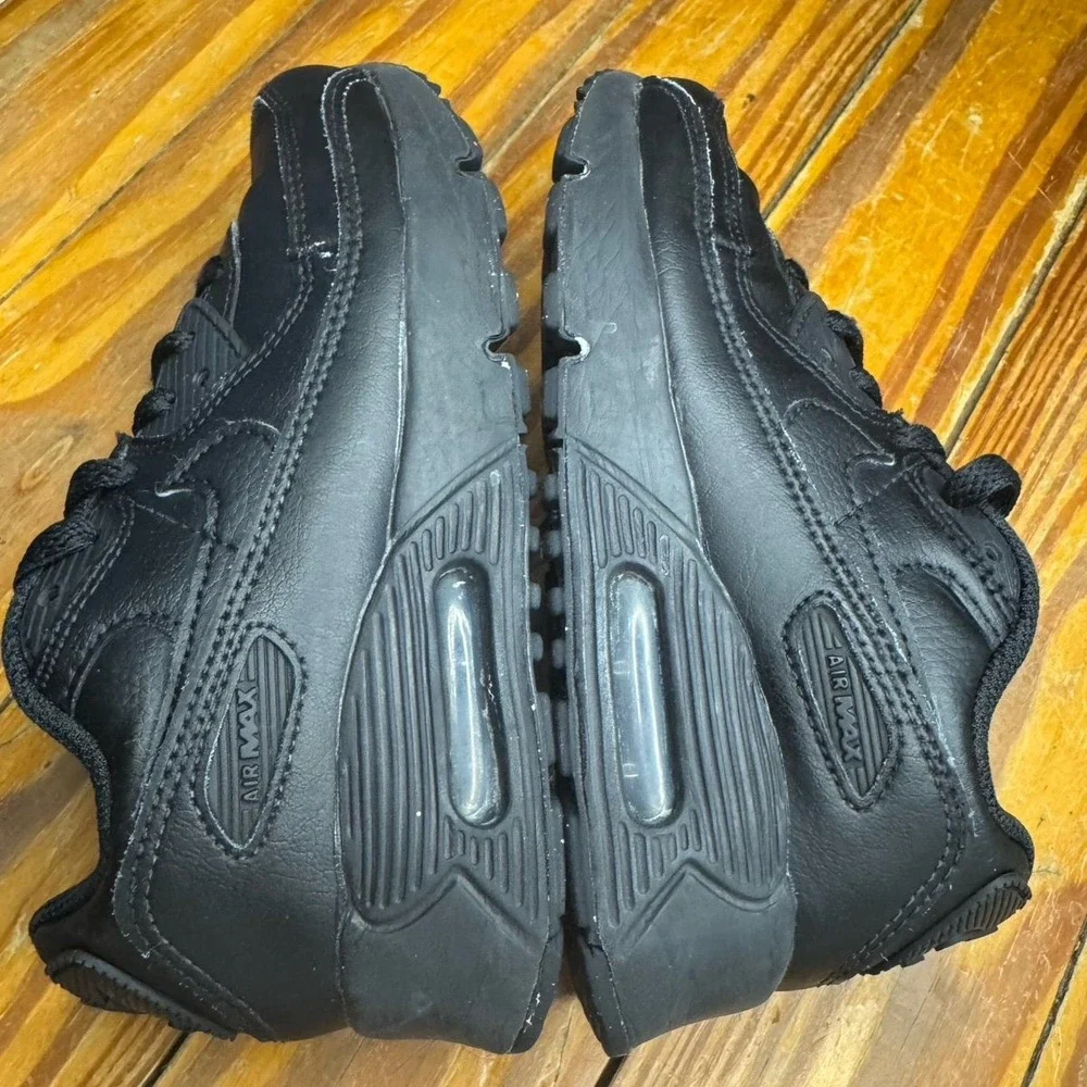 Nike Air Max 90 Triple‎ Black Size 13.5C
